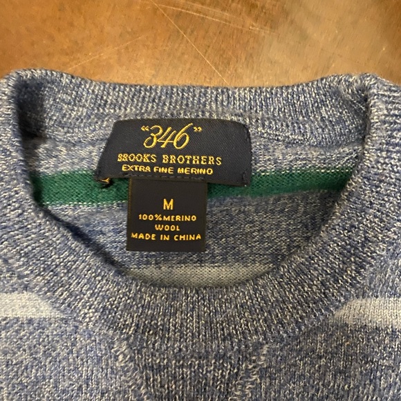 Brooks brother sweater - Picture 2 of 2